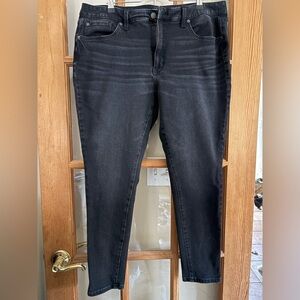 Time and Tru Black High Rise Curvy Jeans